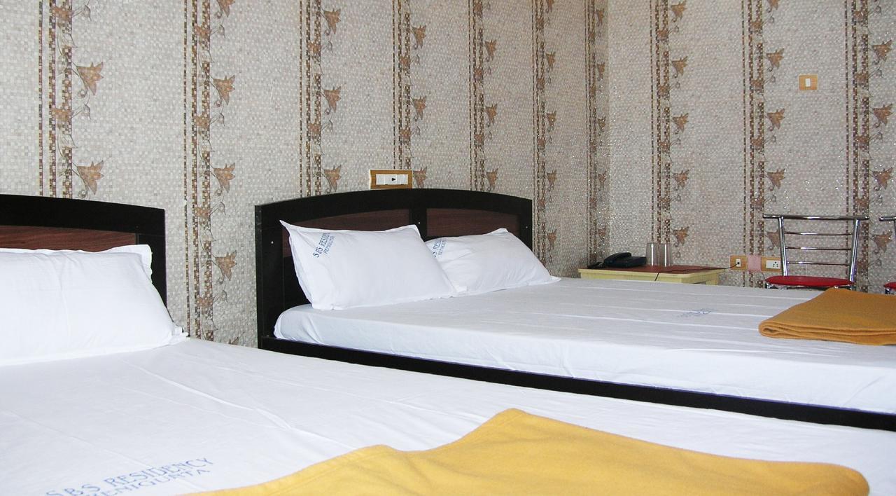 Sbs Residency Tirupati Hotel Renigunta Camera foto