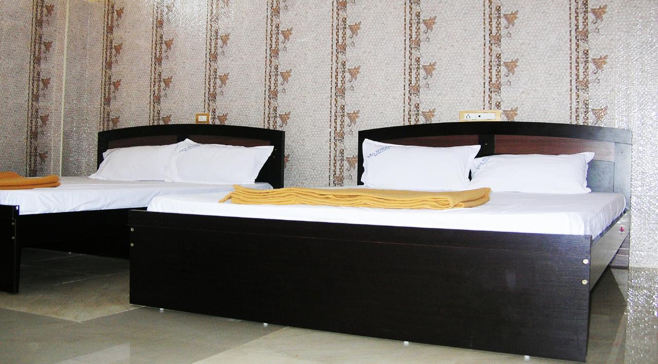 Sbs Residency Tirupati Hotel Renigunta Camera foto